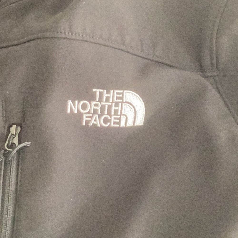 The North Face Black Fleece Jacket - Picture 3 of 4